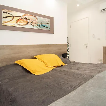 Sea Front Apartment