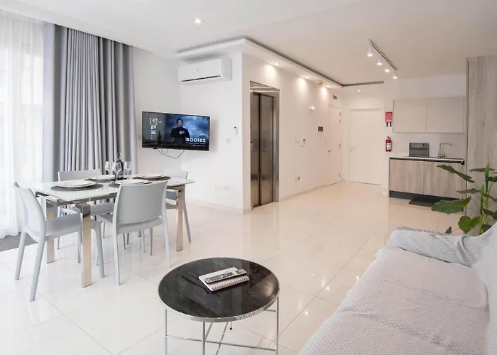 Sea Front St Paul's Bay